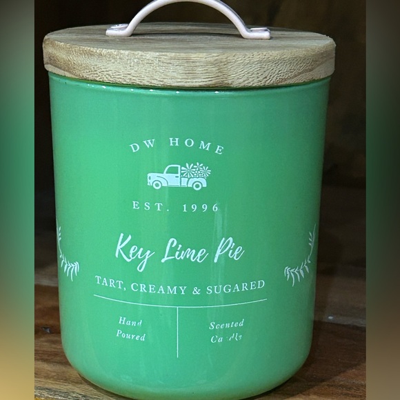 DW Home Other - DW Home Key Lime Pie Candle - Vibrant Green